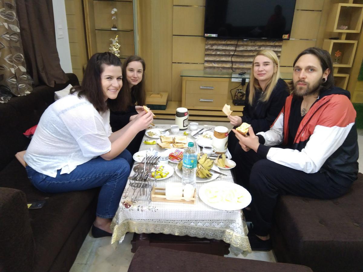 Taj Square A Luxurious Family Homestay Agra  Extérieur photo