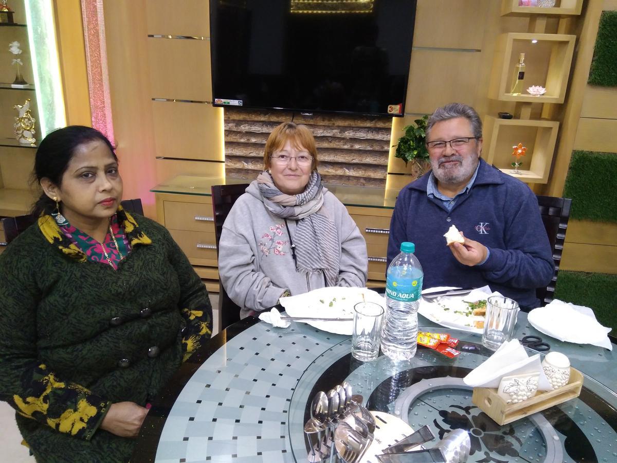 Taj Square A Luxurious Family Homestay Agra  Extérieur photo