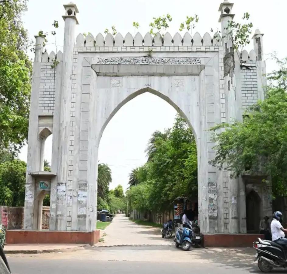 Taj Square A Luxurious Family Homestay Agra  Extérieur photo